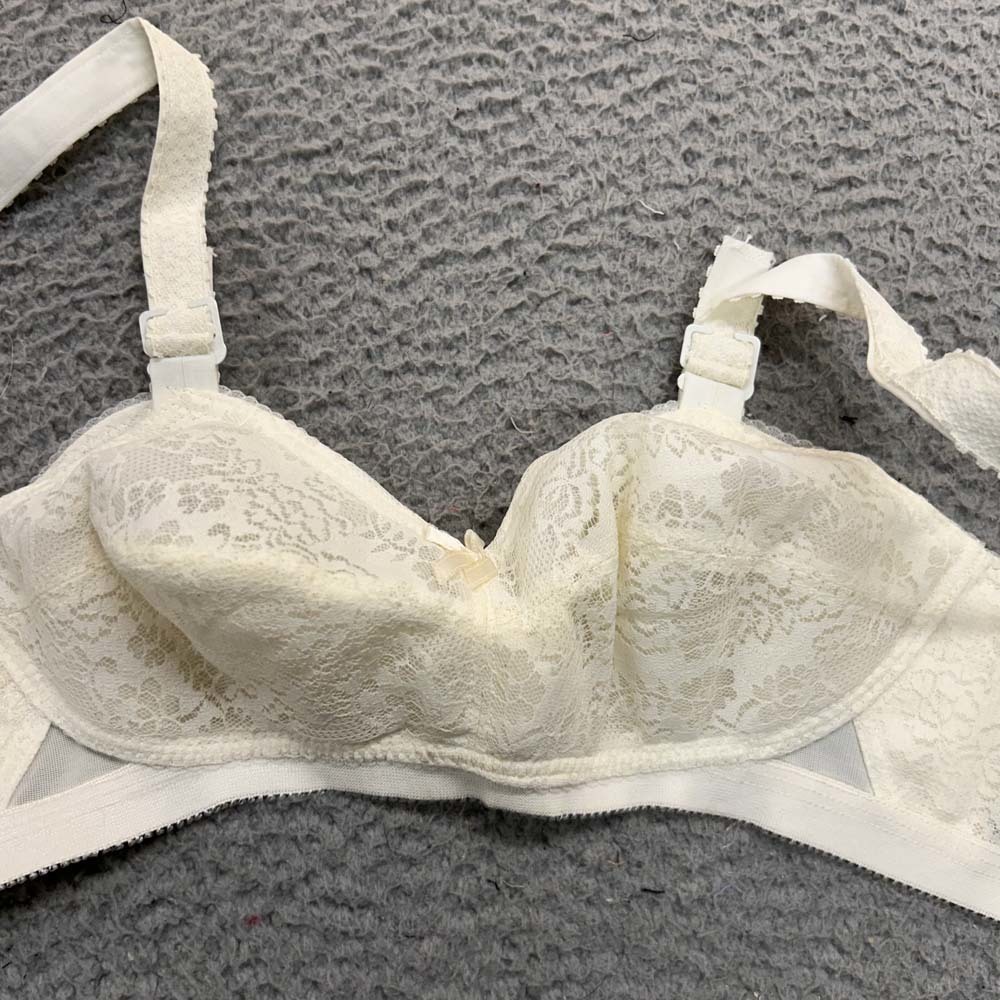 VTG Norvell Bra 28DD Full Coverage 377  Soft Cup Cone Style Lace Floral NOWT